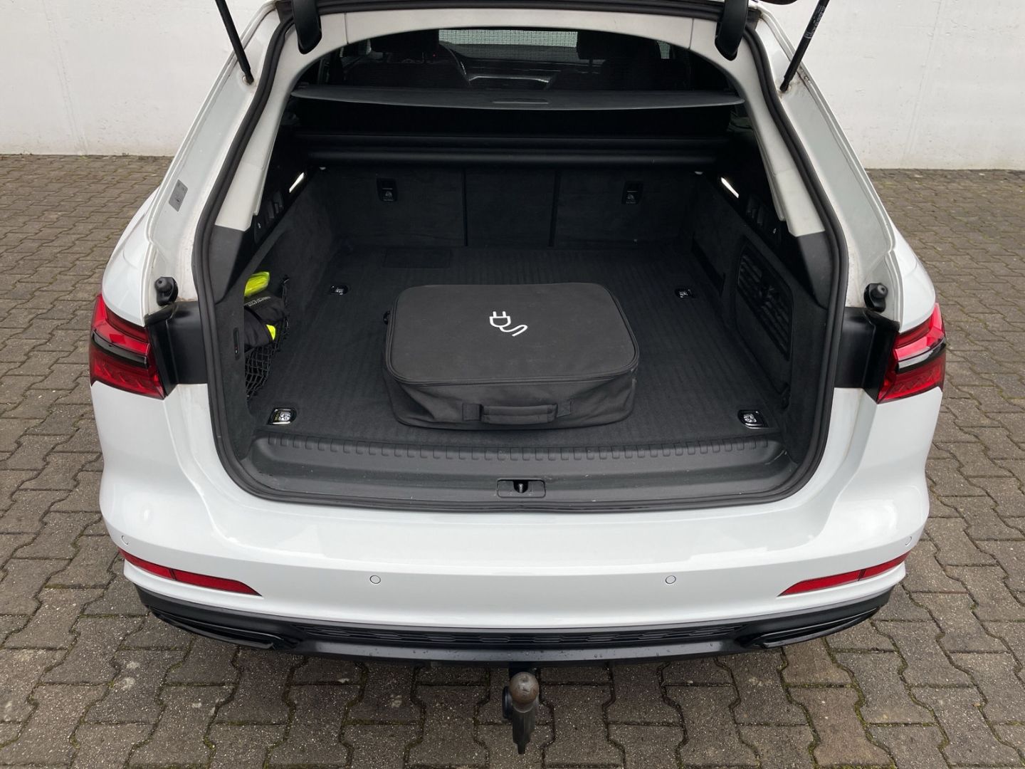 Audi A6 Avant 55 TFSI e quattro S-line Kamera/AHK/ACC