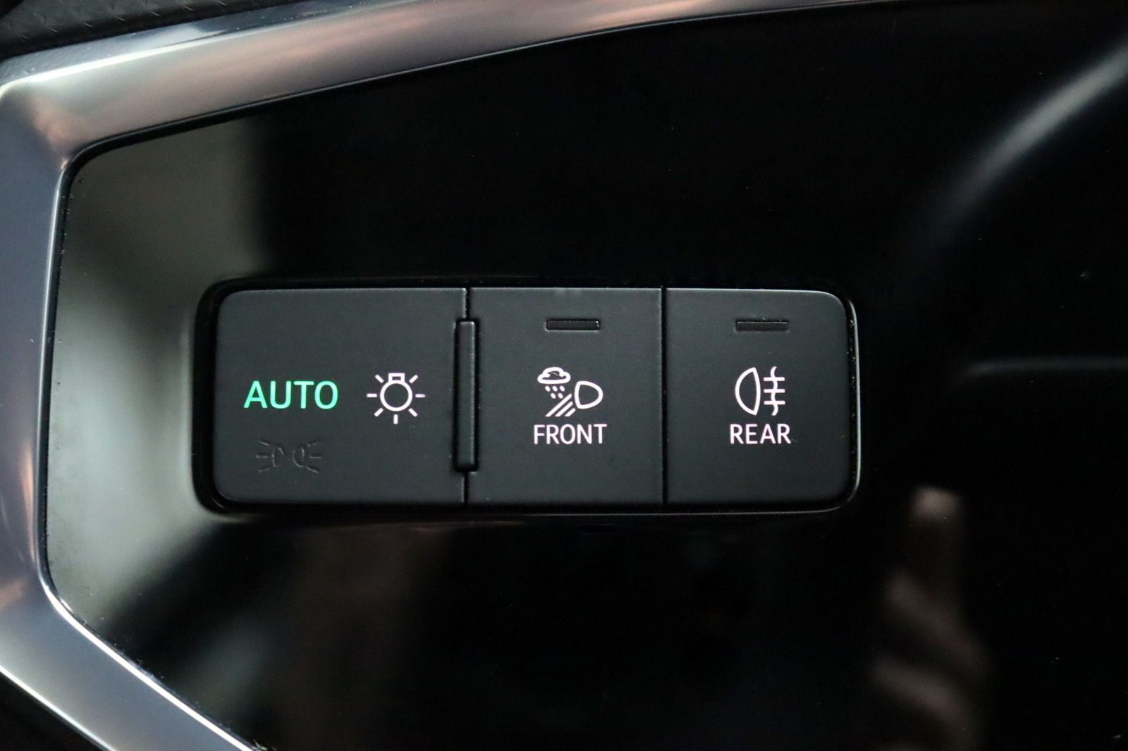 Audi Q3 40 TDI quattro Aut. - Samsaru's Car Outlet