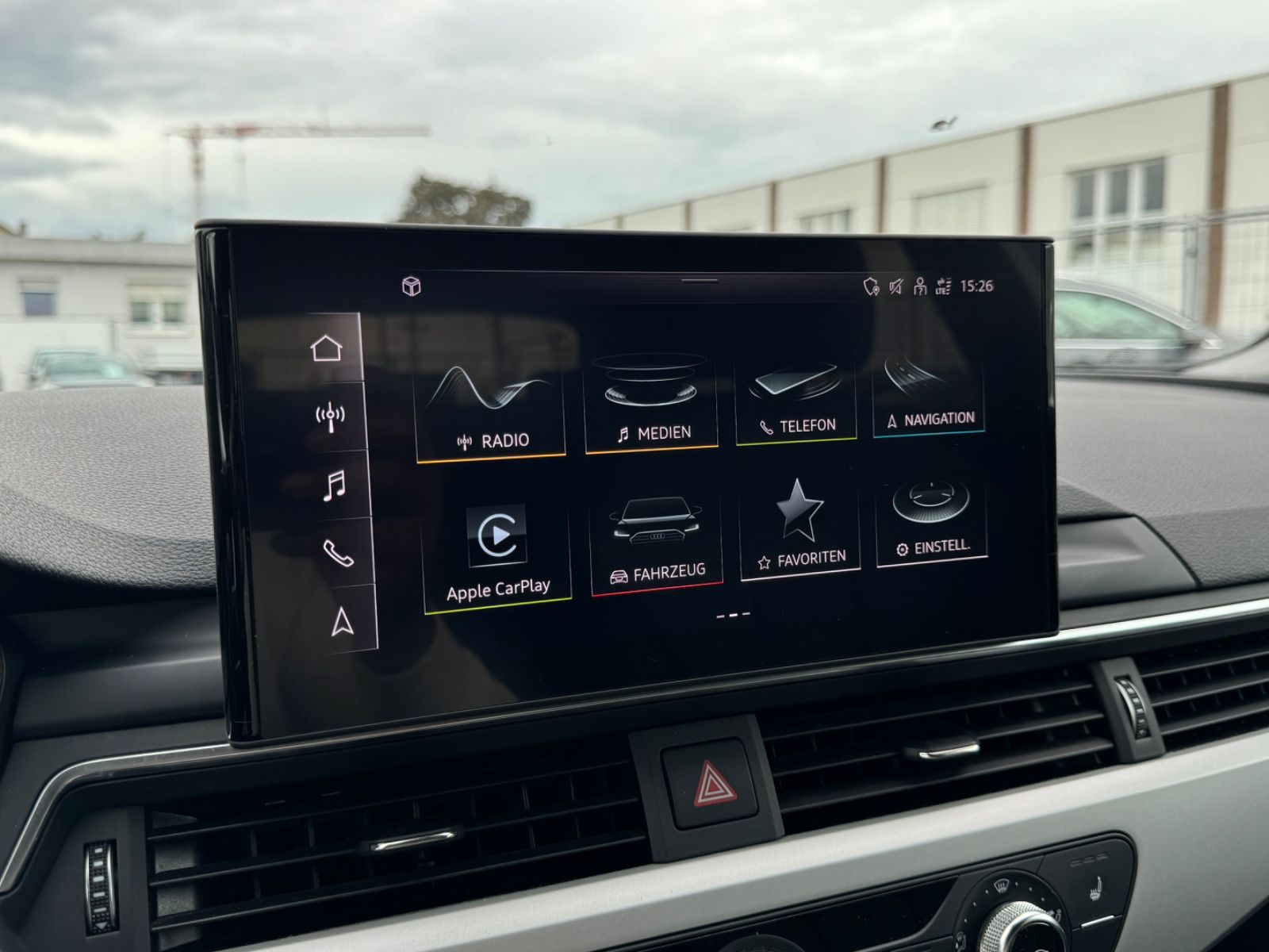 Audi A4 40 TFSI - Samsaru's Car Outlet