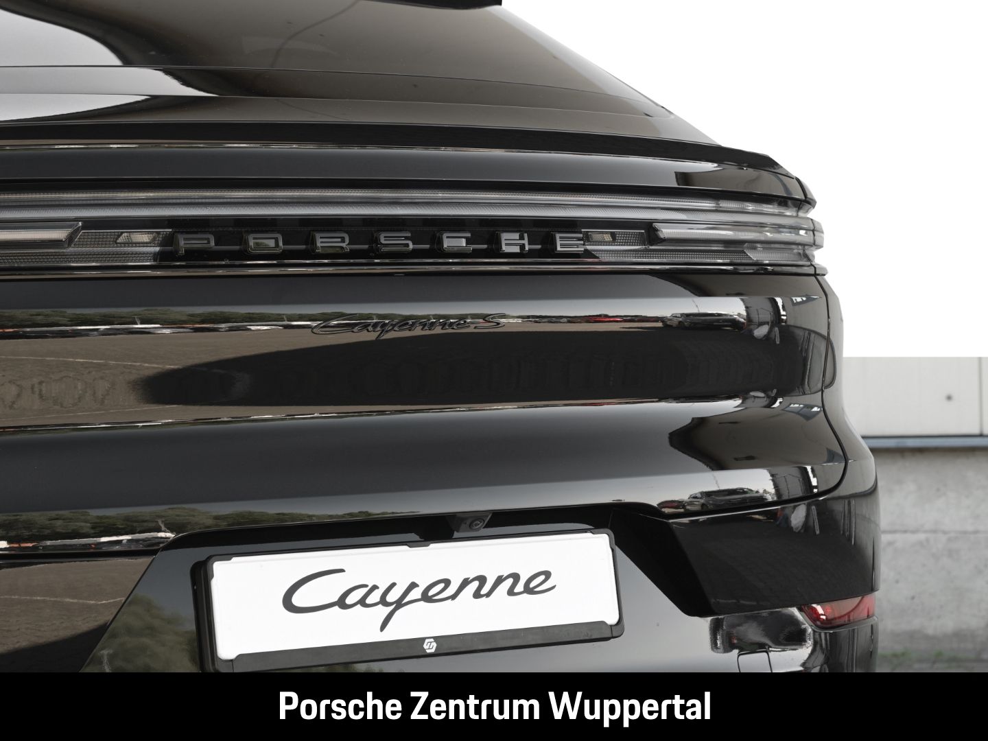 Porsche Cayenne S Coupe Sportabgasanlage BOSE 22-Zoll