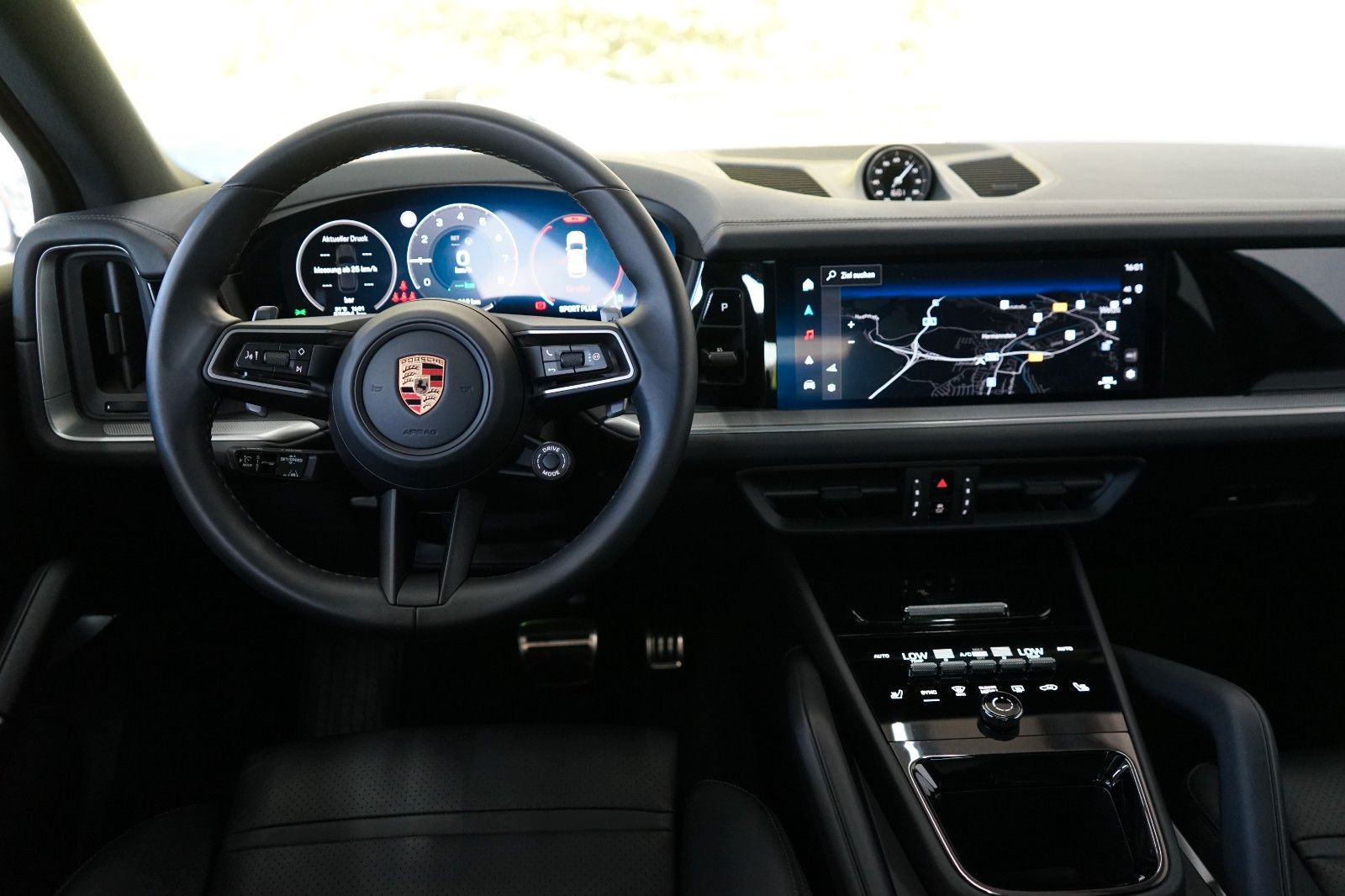 Porsche Cayenne S E-Hybrid/SportDesign/HD/PDCC/Mega-Spec