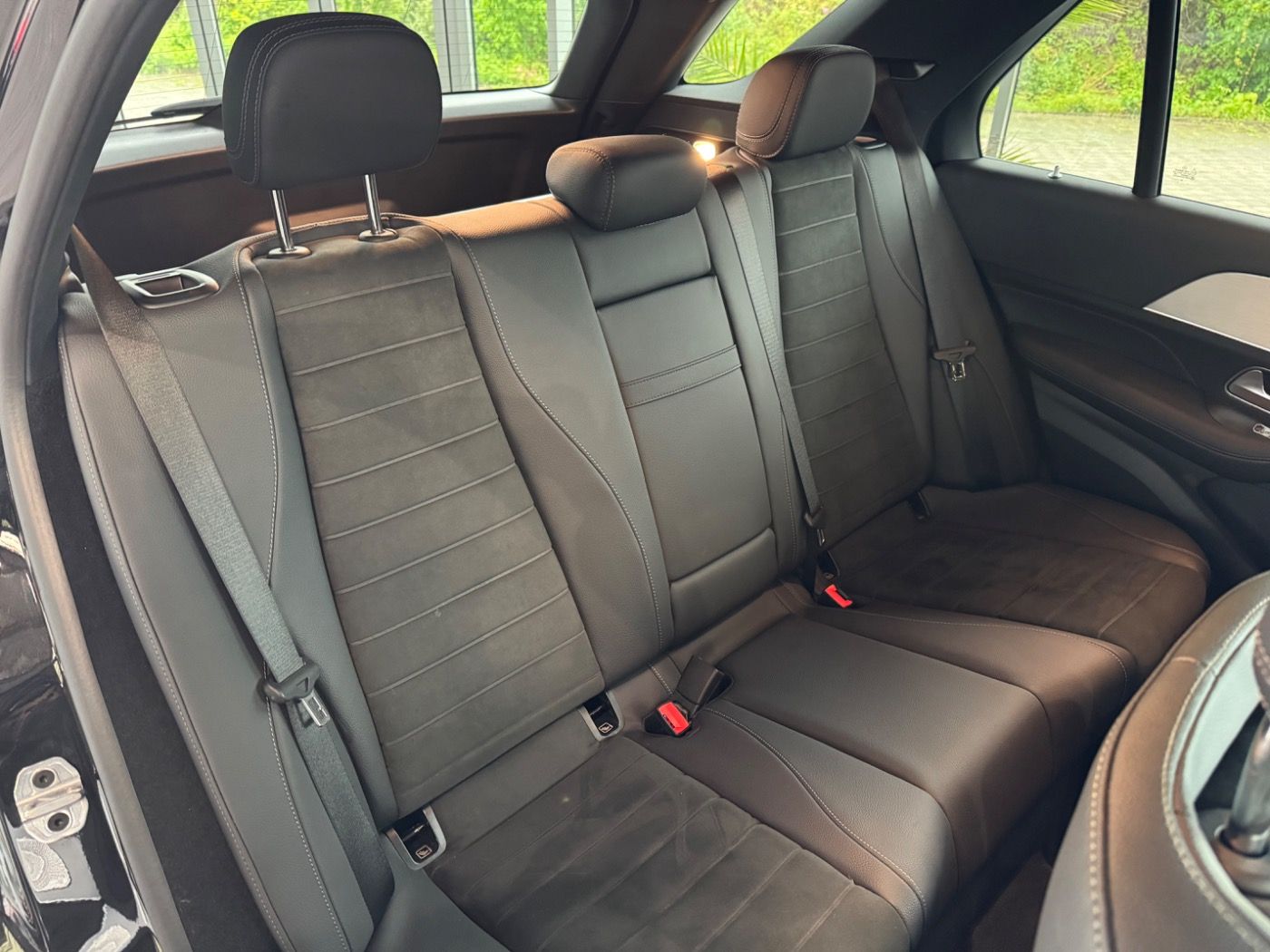 Mercedes-Benz GLE 450 d 4Matic AMG+PANO+AIRMATIC+AHK+NIGHT