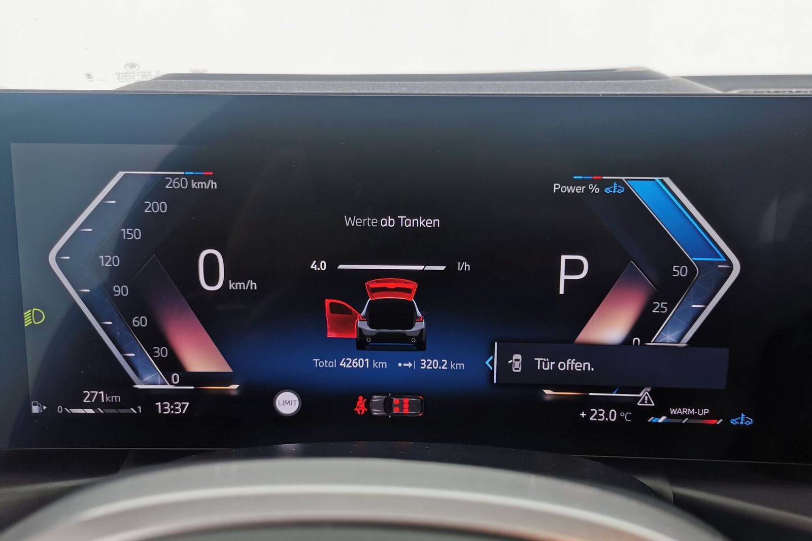 BMW 320i M Sport|PANO|ACC|HUD|360°|LED|SHZG|AHK