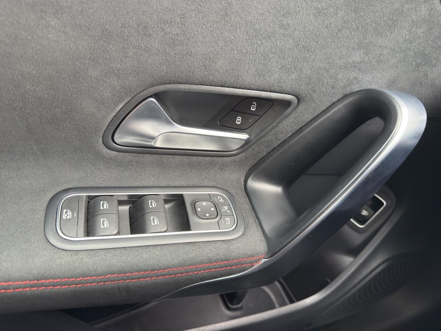 Mercedes-Benz CLA 200 AMG LINE Coupe - Samsaru's Car Outlet