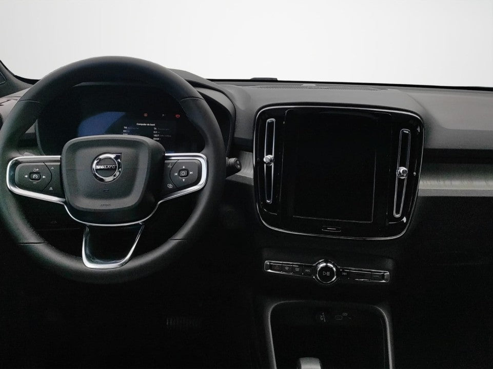 Volvo EX40 Plus Twin Motor