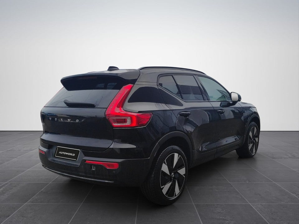 Volvo EX40 Plus Twin Motor