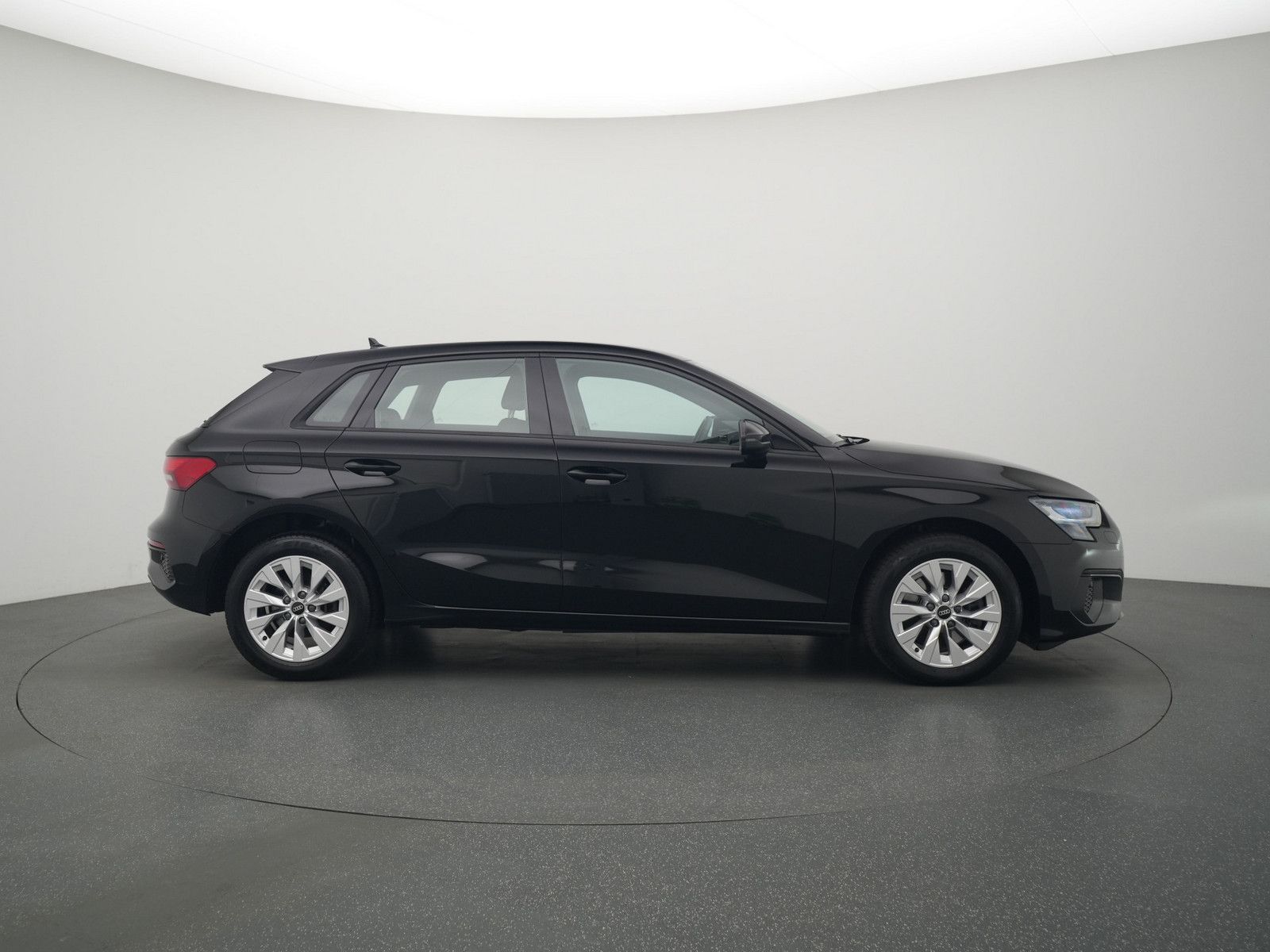 Audi A3 Sportback e S-TRON - Samsaru's Car Outlet