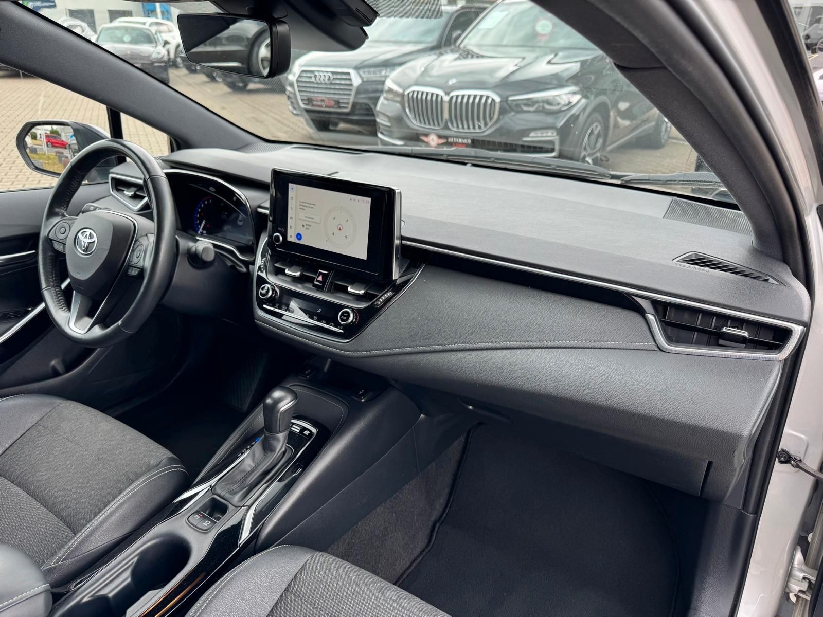 Toyota Corolla Touring Sports Hybrid Business Edition - Samsaru's Car Outlet