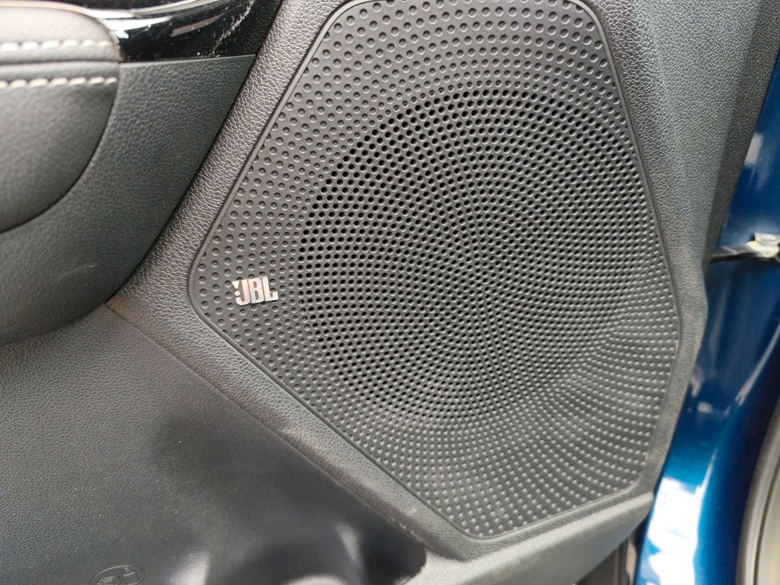 Kia Niro 1.6 GDI Hybrid Spirit - Samsaru's Car Outlet