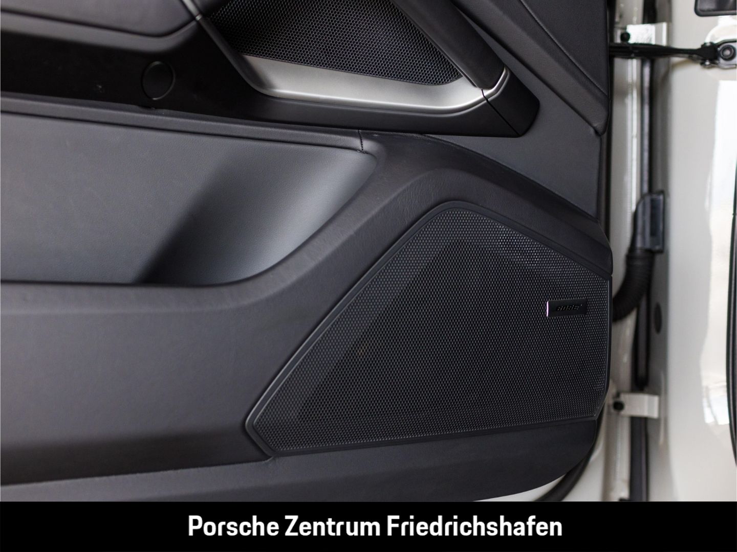 Porsche Cayenne E-Hybrid BOSE LED-Matrix Panoramadach