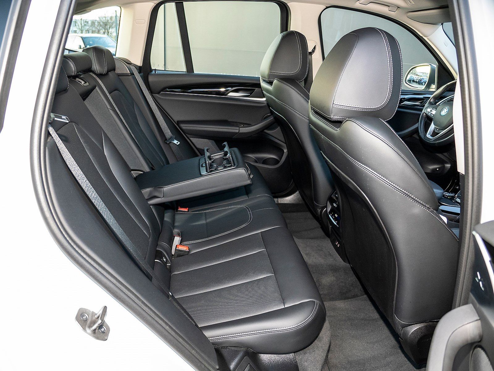 BMW X3 xDrive30e AHK Kamera Sitze-Elektr. DAB LED SH