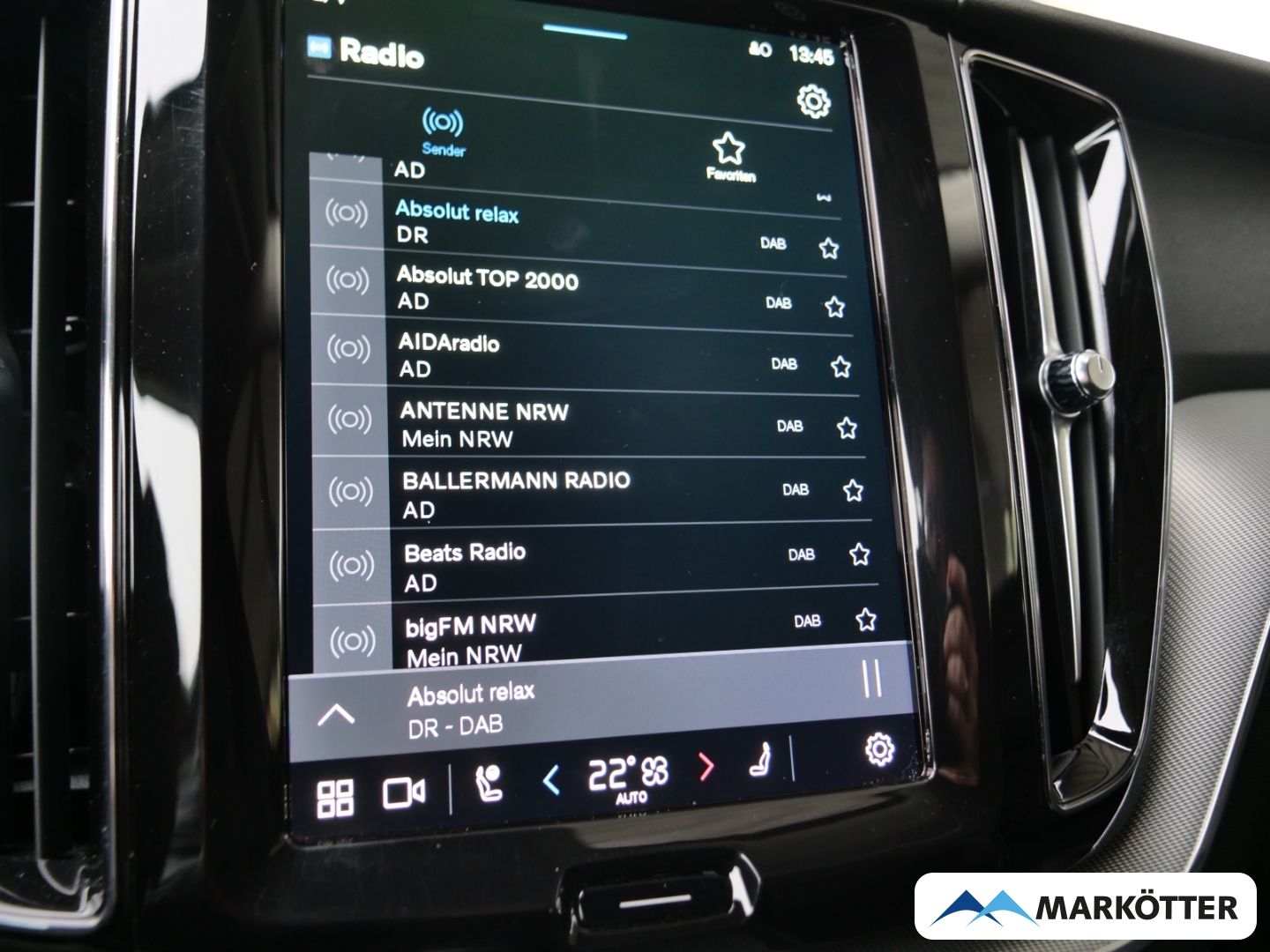 Volvo XC60 B4 AWD Plus Dark AHK/360CAM/Google