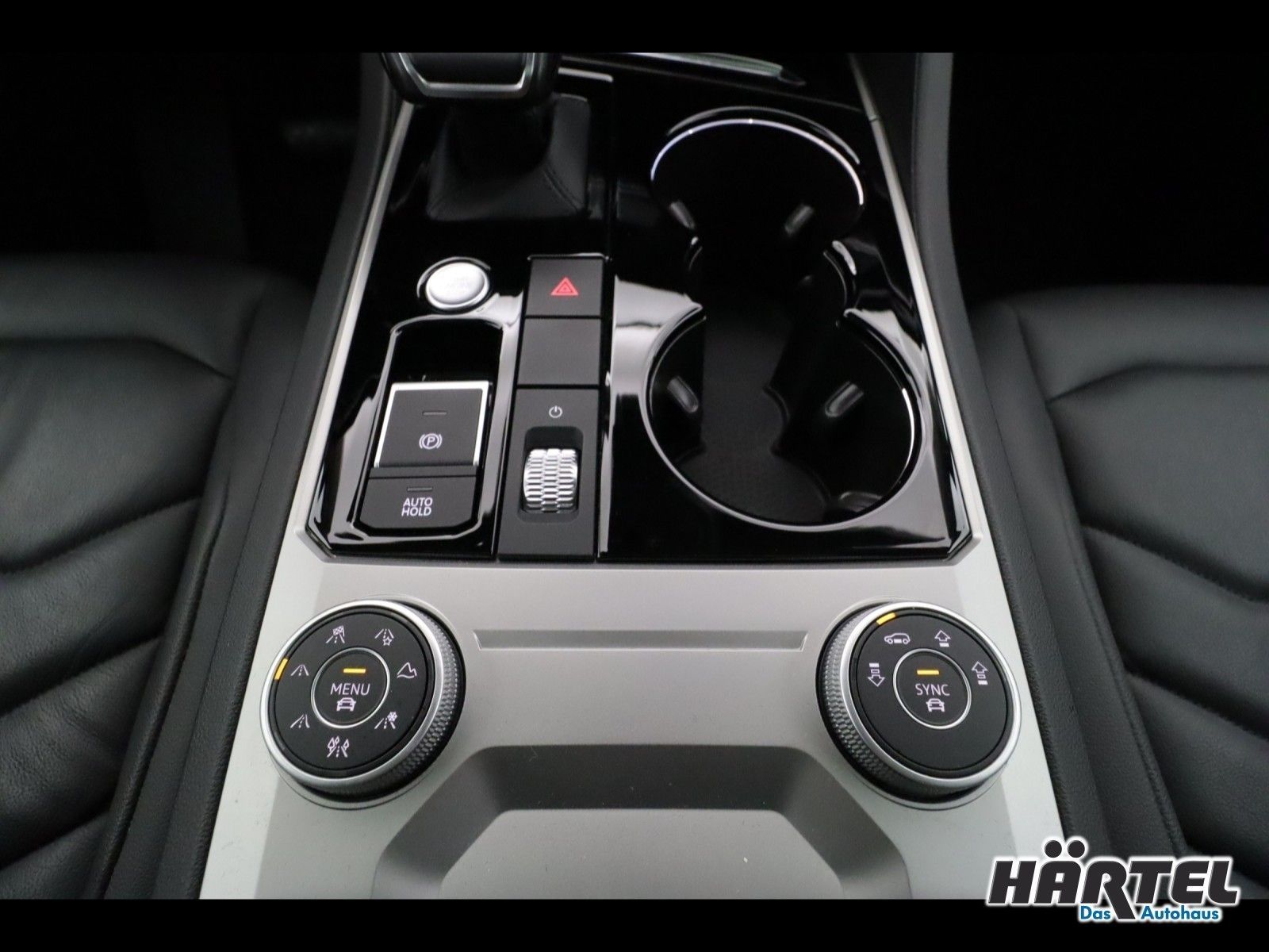 Volkswagen TOUAREG ELEGANCE EHYBRID 3.0 V6 TSI TIPTRONIC - Samsaru's Car Outlet