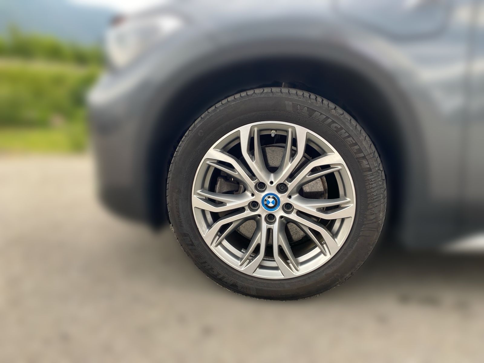 BMW X1 xDrive25e xLine - Samsaru's Car Outlet