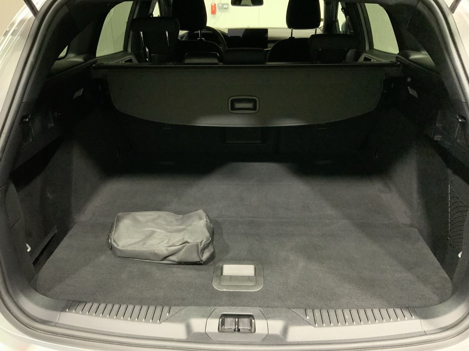 Ford Focus ST-Line X Turnier Aut.*AHK*ACC*HUD*KAM*NAV