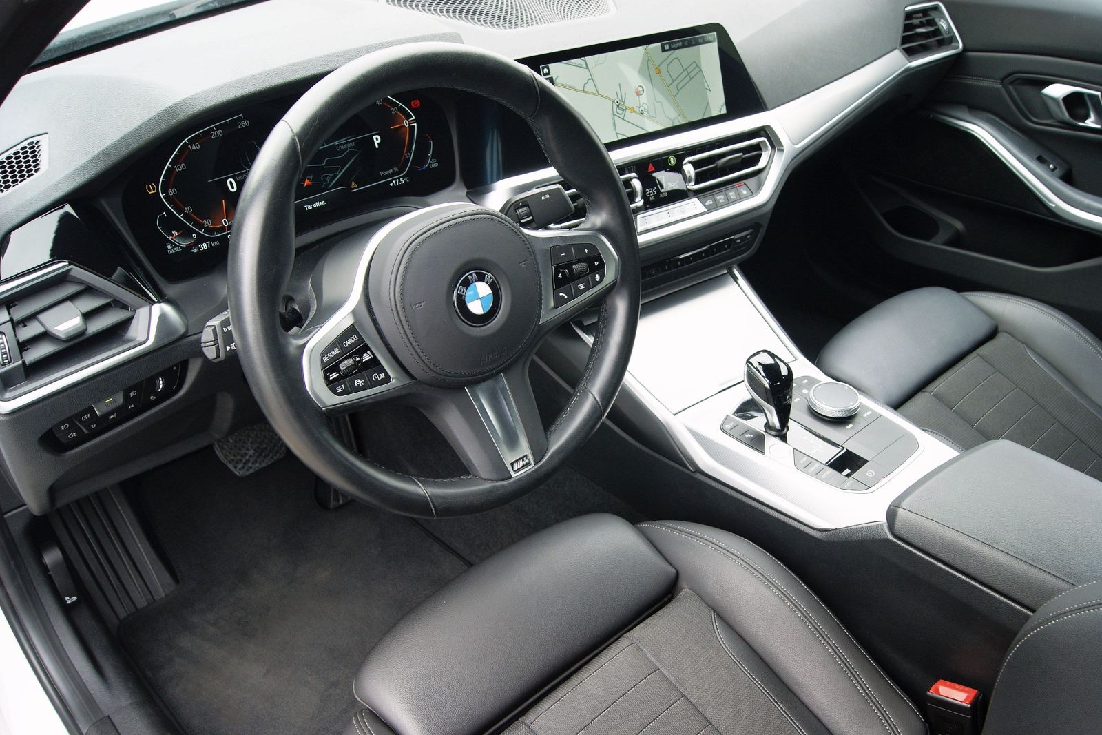 BMW 320d LIM SPORT-LINE - Samsaru's Car Outlet
