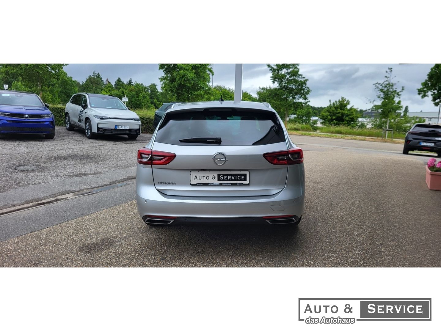 Opel Insignia B Sports T. - Samsaru's Car Outlet