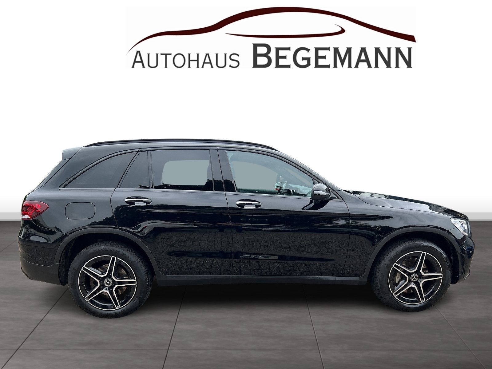 Mercedes-Benz GLC 300 de 4M AMG Night AHK Pano 360°