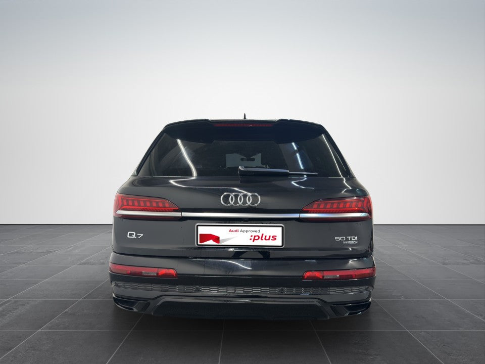 Audi Q7 50 TDI quattro 210Kw/286 Cp S-line 7 Locuri