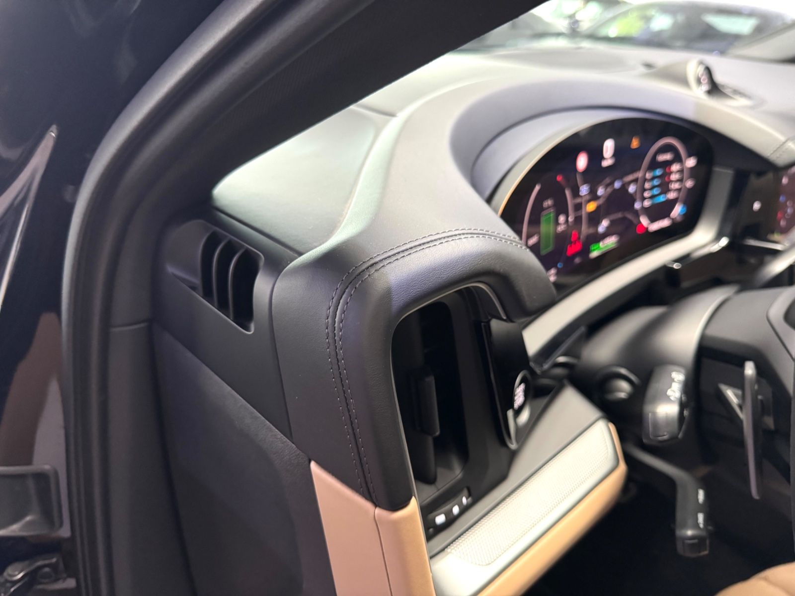 Porsche CAYENNE COUPE E-HYBRID FACELIFT INNO-DRIVE 21"