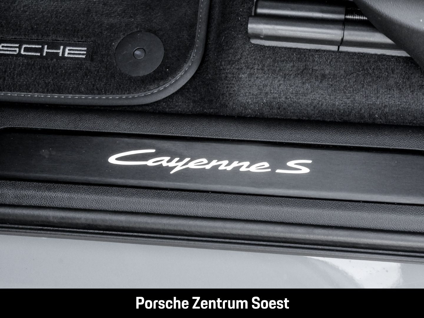 Porsche Cayenne S Coupe/Matrix LED/ BOSE/ 22 Zoll Räder