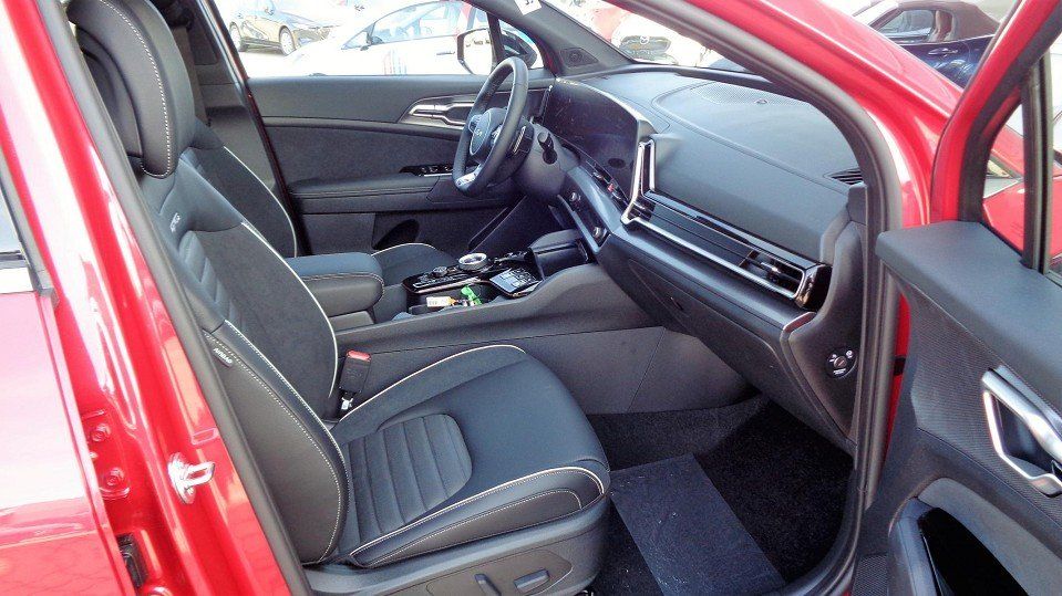 Kia Sportage GT-Line AWD - Samsaru's Car Outlet