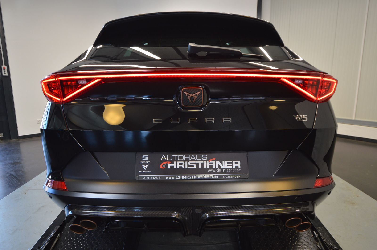 Cupra Formentor 2.0 TSI VZ5 4Drive - Samsaru's Car Outlet