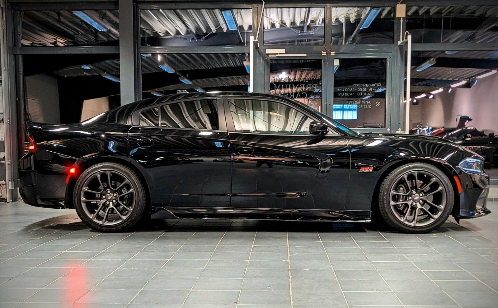 Dodge Charger SRT 6.4L V8 HEMI /Kamera/TÜV-Neu!