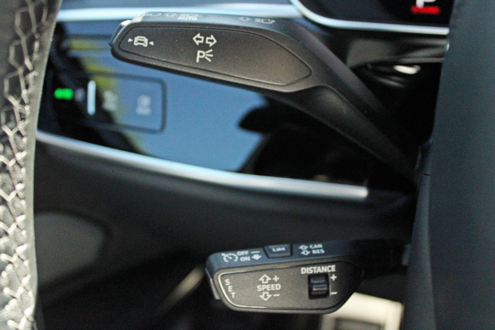 Audi A8 60TFSI quattro S LINE BLACK - Samsaru's Car Outlet