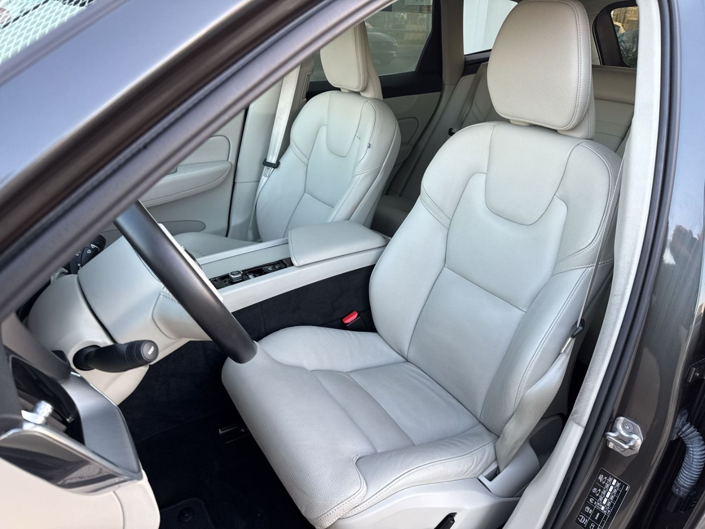 Volvo XC60 Inscription Expr. Recharge T6 AWD H&K AHK N