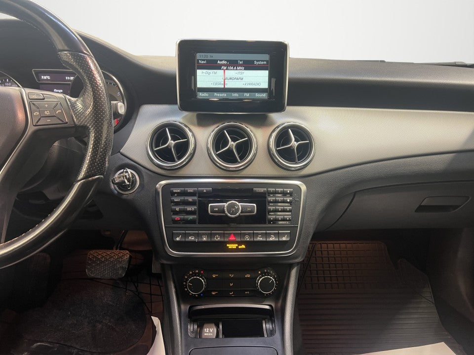 Mercedes-Benz Mercedes Benz GLA 220 d 4MATIC Aut.