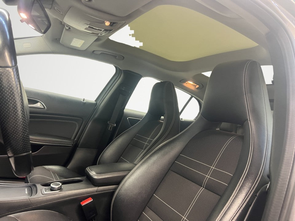 Mercedes-Benz Mercedes Benz GLA 220 d 4MATIC Aut.