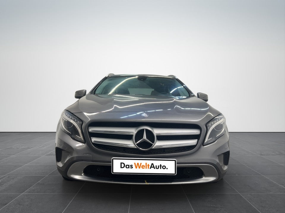 Mercedes-Benz Mercedes Benz GLA 220 d 4MATIC Aut.
