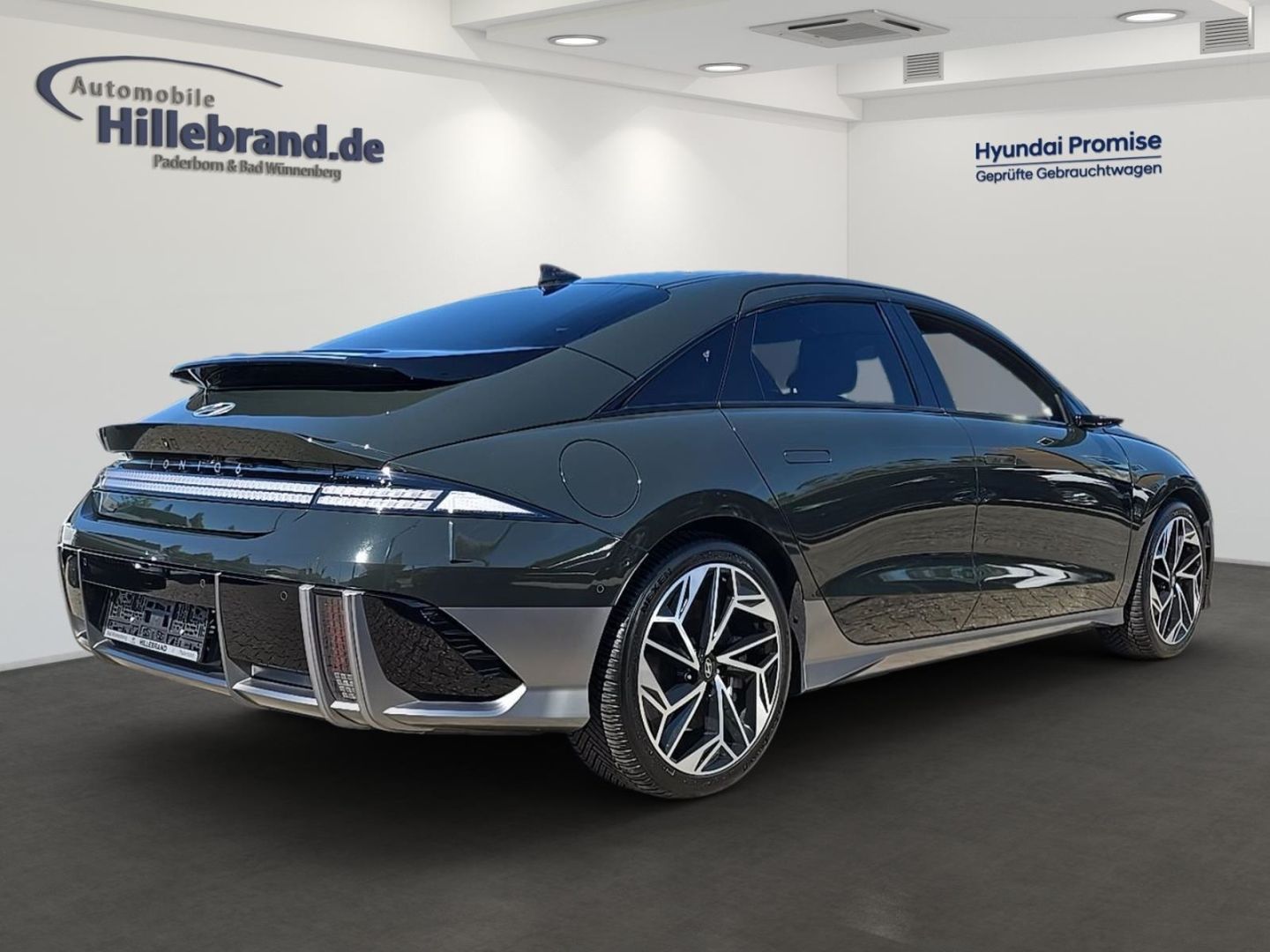 Hyundai IONIQ 6 Uniq Elektro 4WD 77 HUD StandHZG Navi Le