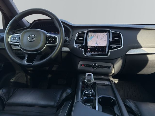 Volvo XC90 B5 Plus Dark AWD 7-Sitzer Luftfahrw. Panora