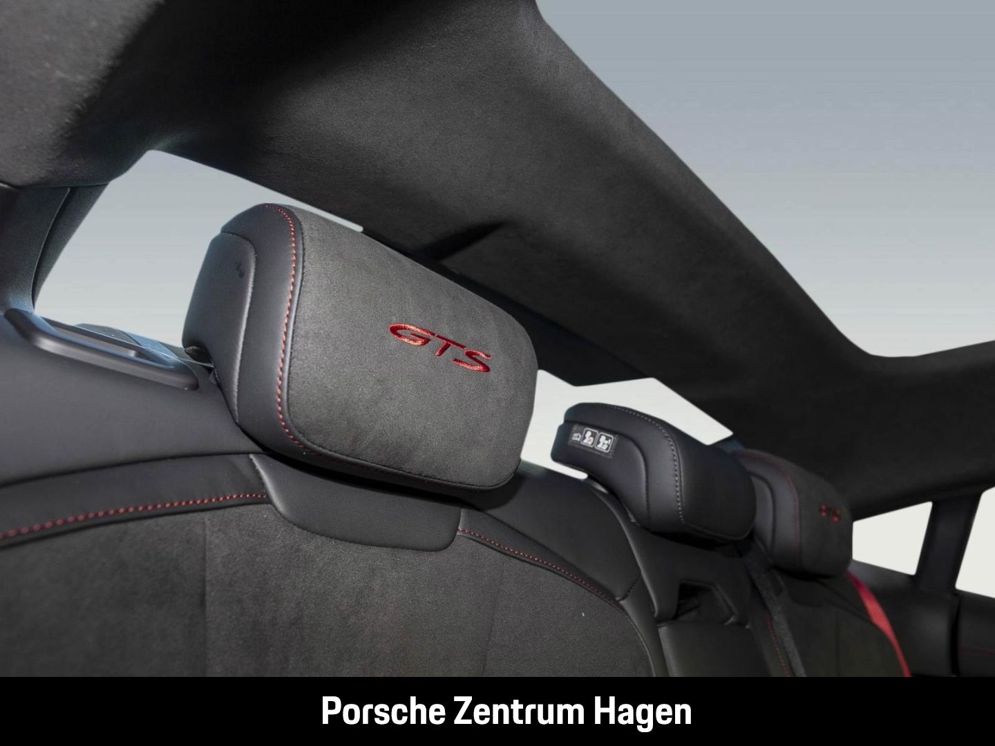 Porsche Taycan GTS HA-Lenkung Beifahrerdisplay Head-Up