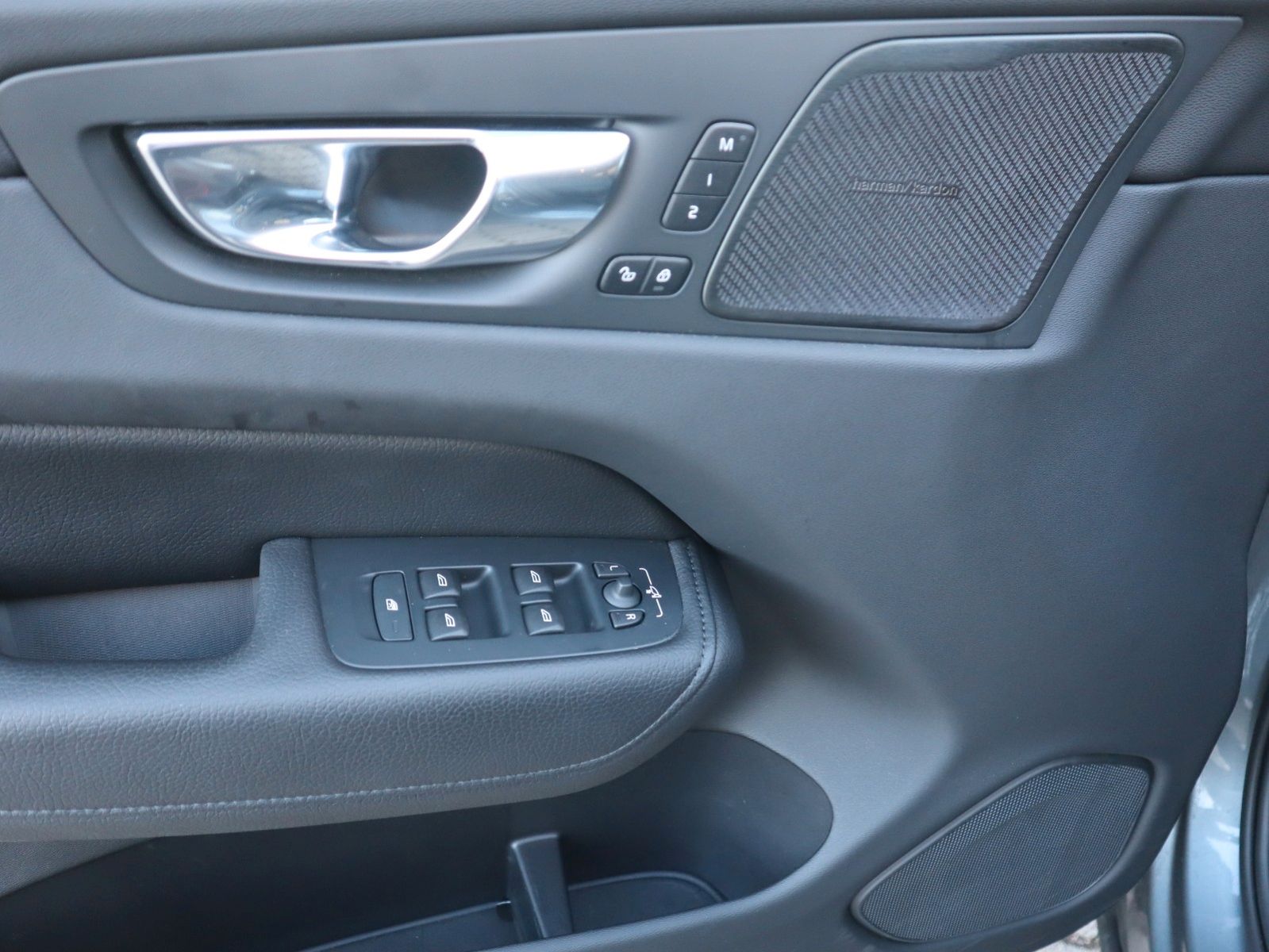 Volvo XC60 B4 Inscription AWD*Standh*AZV*