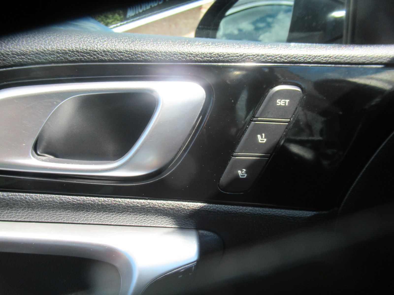 Kia cee'd SW 1.6 GDI DCT Spirit - Samsaru's Car Outlet