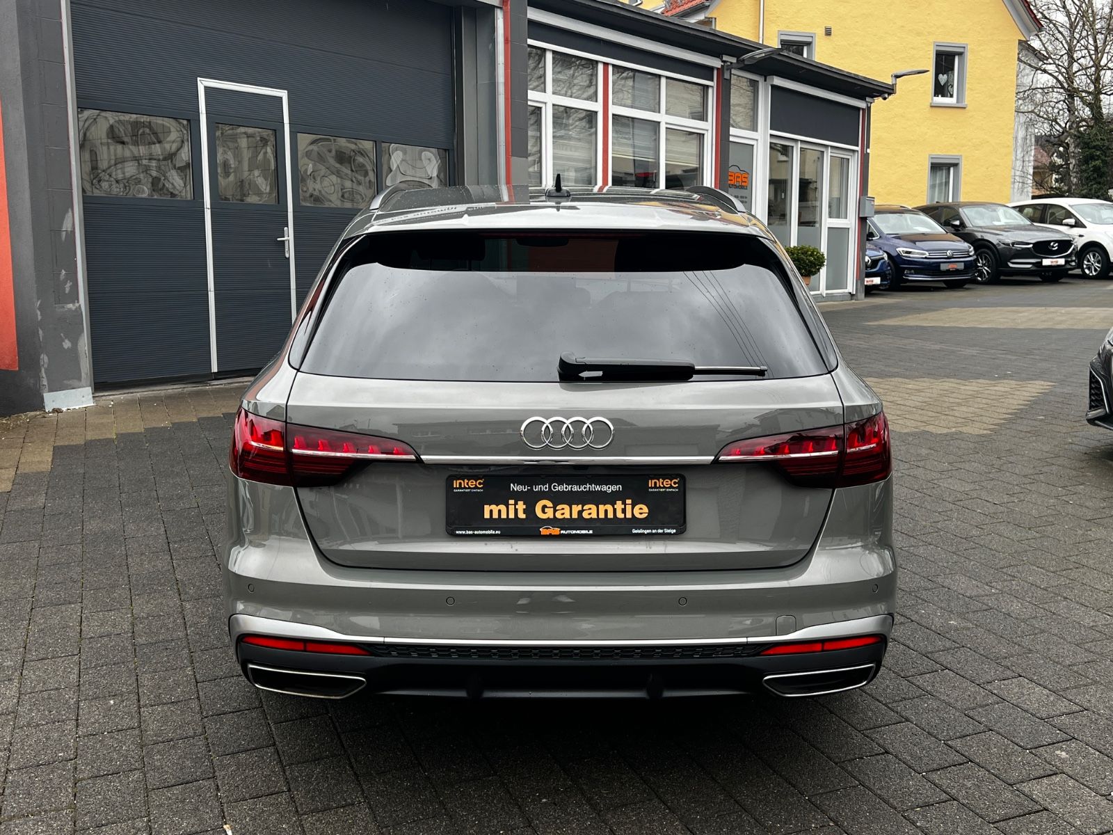 Audi A4 Avant 40 TDI S line - Samsaru's Car Outlet