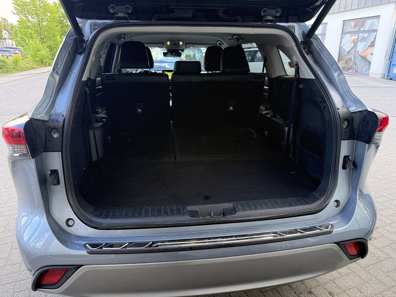 Toyota Highlander  2,5 l Hybrid  Luxury