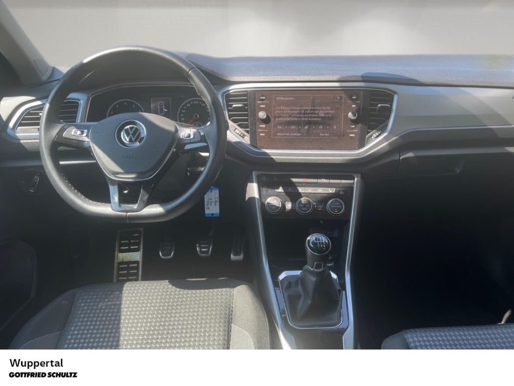 Volkswagen T-Roc 1.0 TSI - Samsaru's Car Outlet