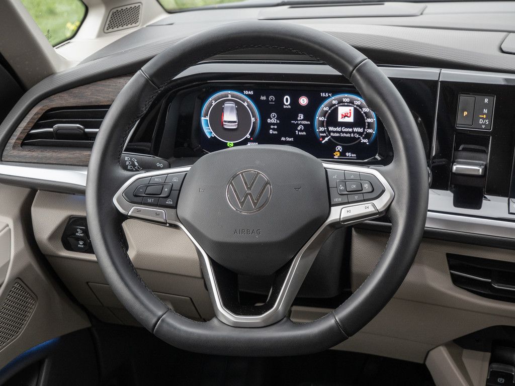 Volkswagen T7 Multivan 2.0TDI DSG - Samsaru's Car Outlet