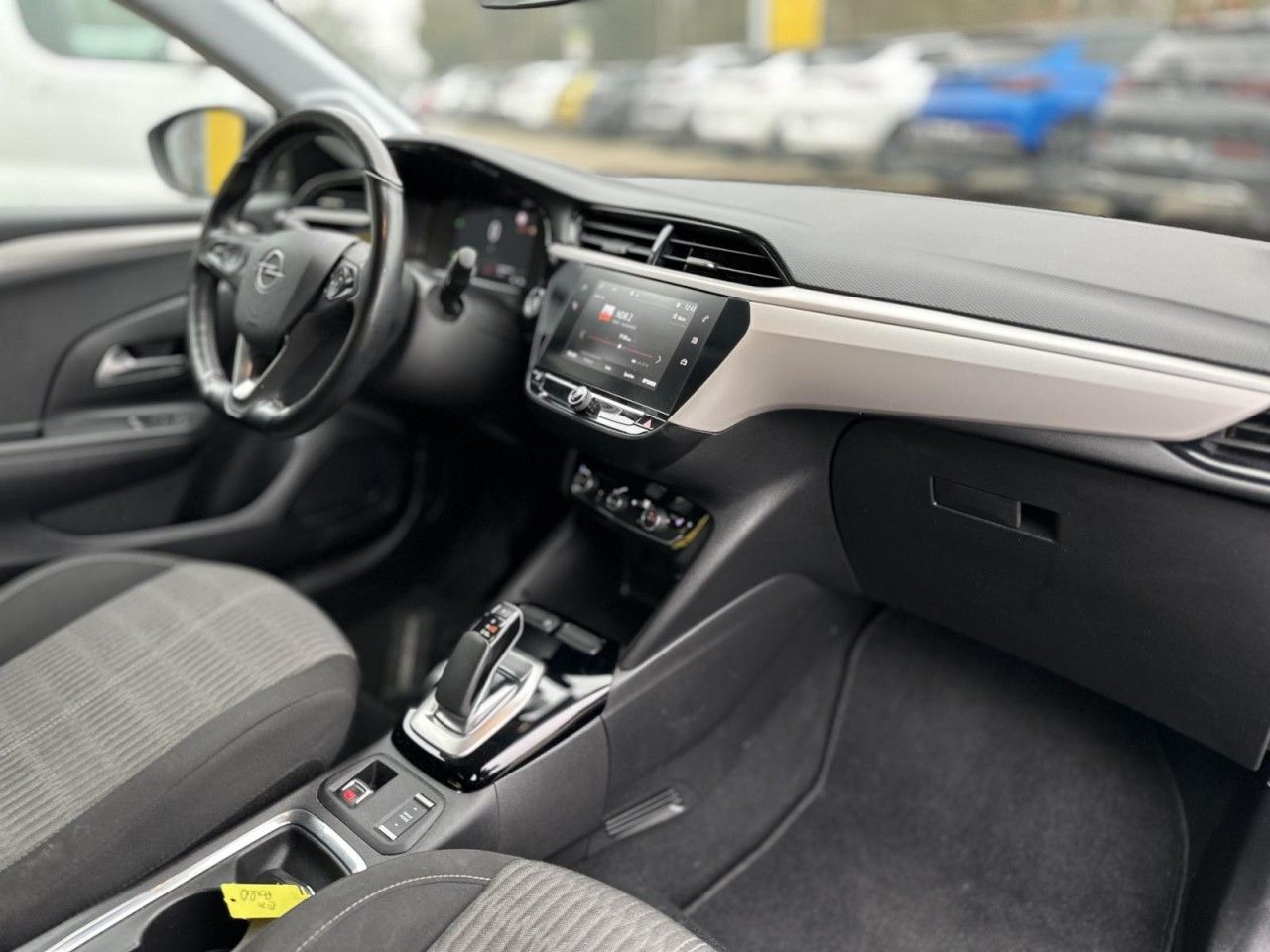 Opel Corsa-e Edition - Samsaru's Car Outlet