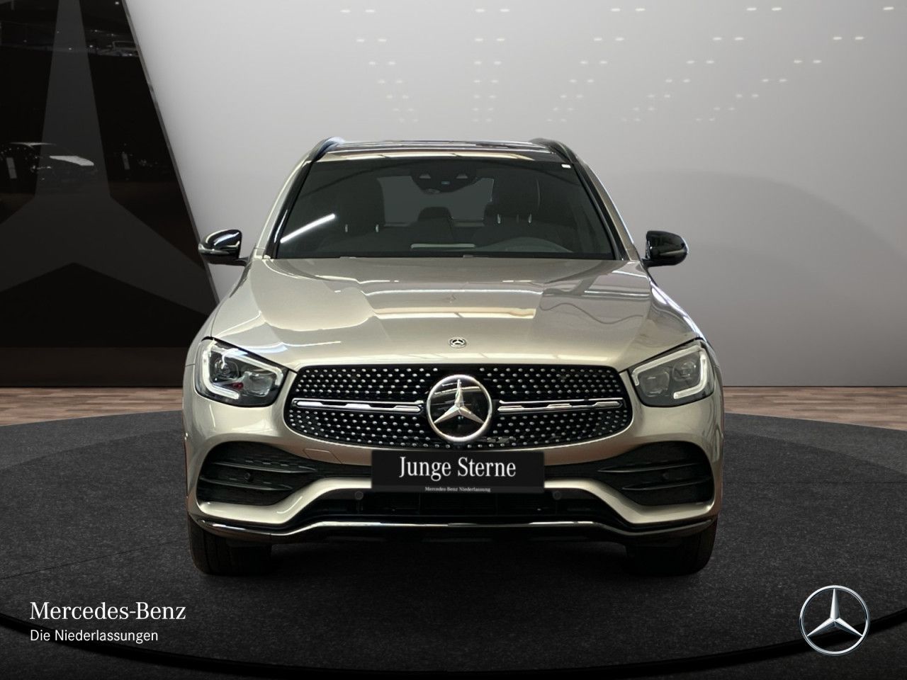 Mercedes-Benz GLC 300 4M AMG - Samsaru's Car Outlet