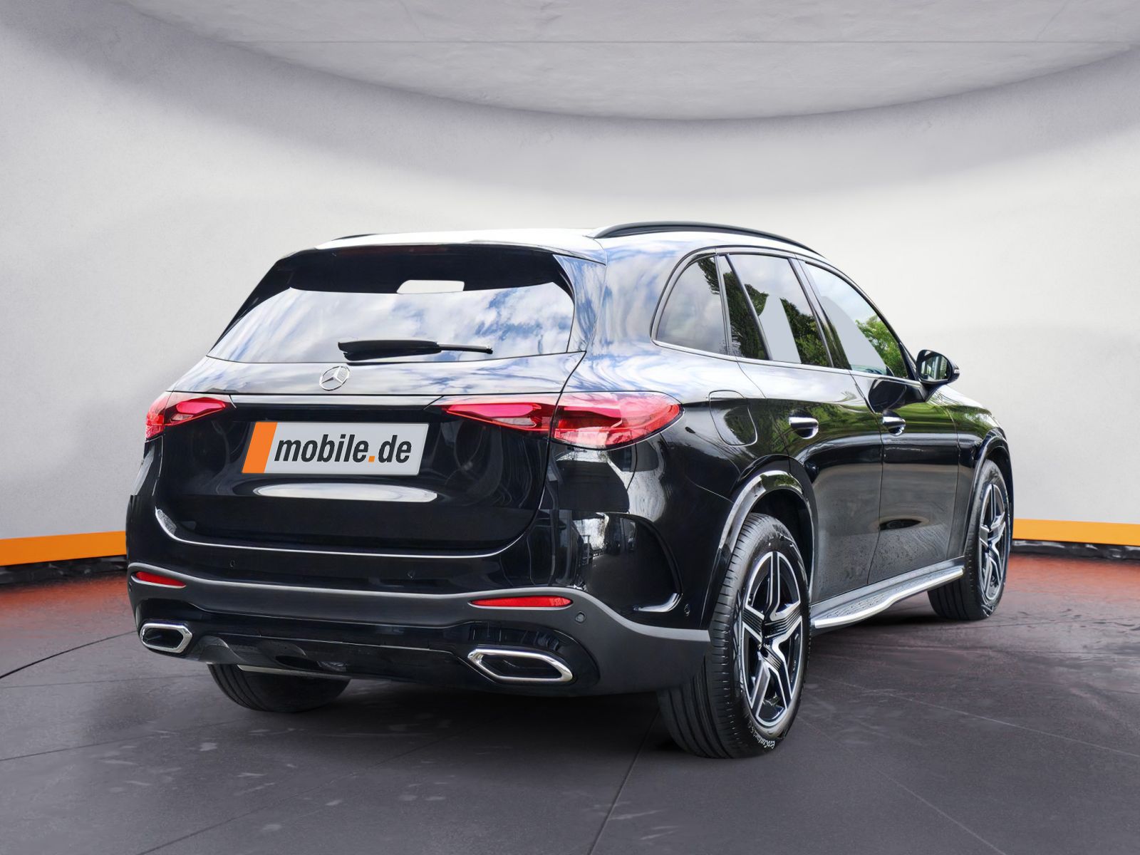 Mercedes-Benz GLC 220 d 4M Edition AMG Line - Samsaru's Car Outlet