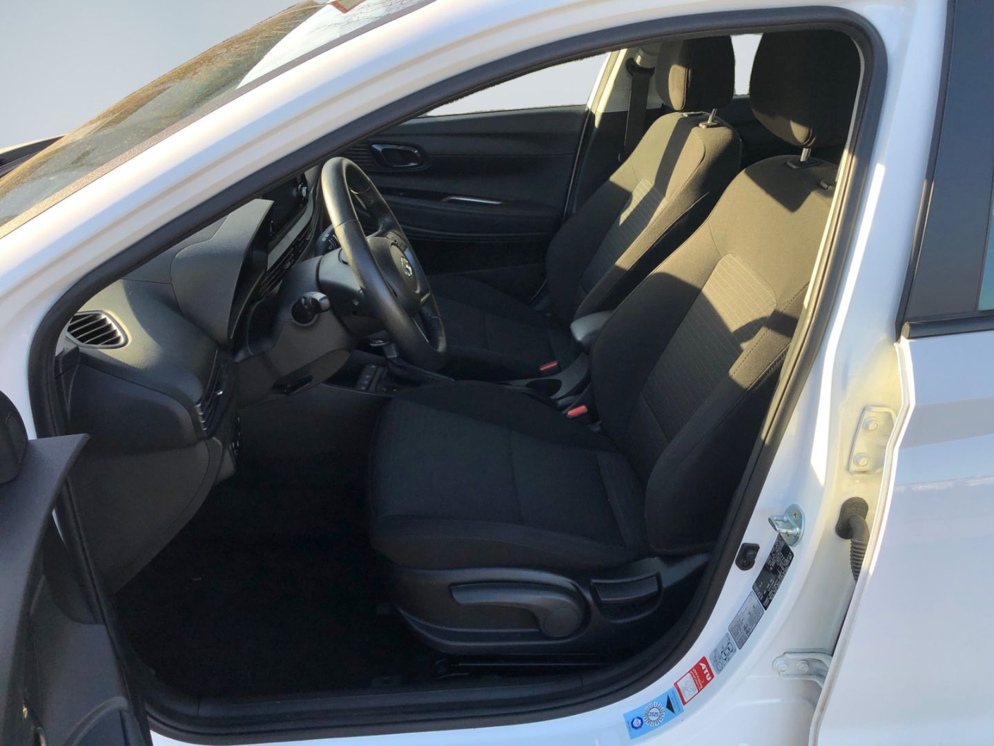 Hyundai i20 Trend 1.0 T-GDI - Samsaru's Car Outlet