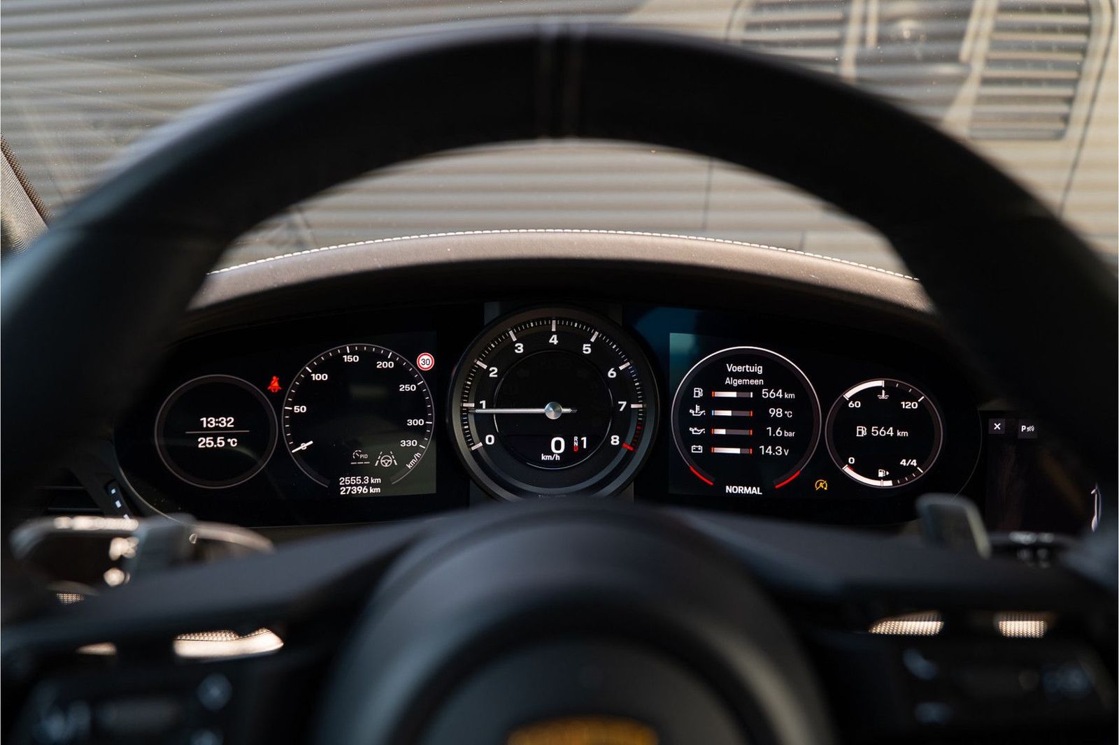 Porsche 992 3.0 Carrera - Samsaru's Car Outlet