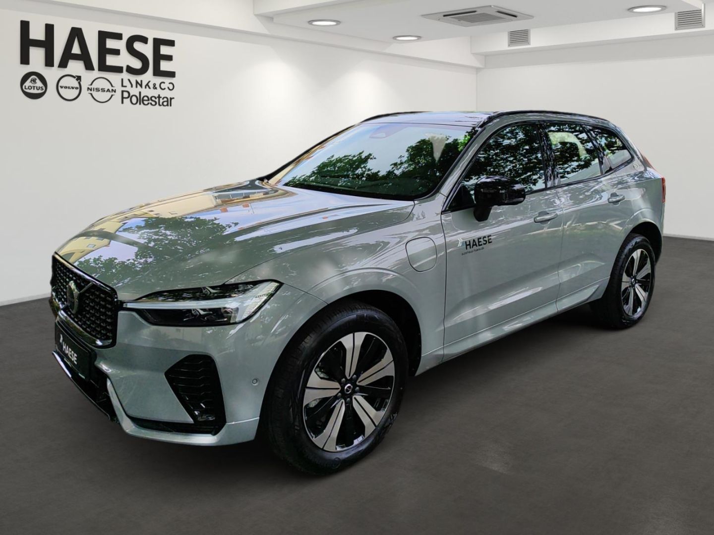 Volvo XC60 Recharge T6 AWD Plug-In-Hybrid Plus Dark Ha