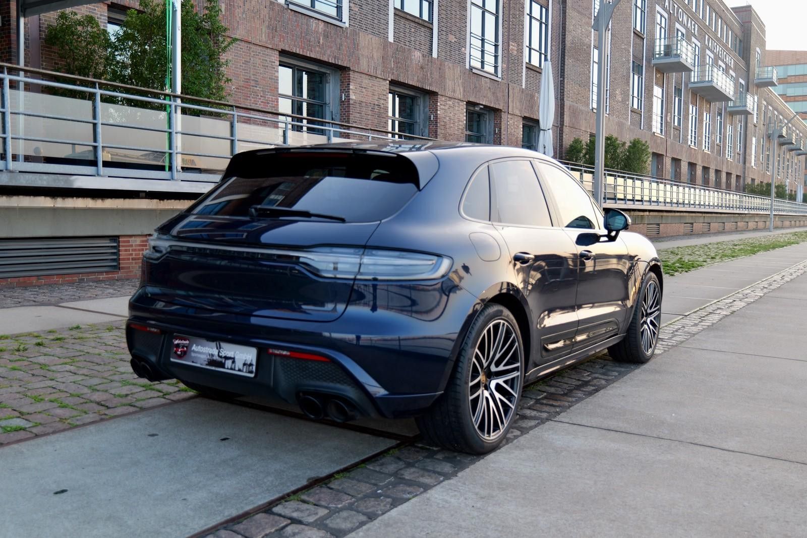 Porsche Macan GTS - Samsaru's Car Outlet