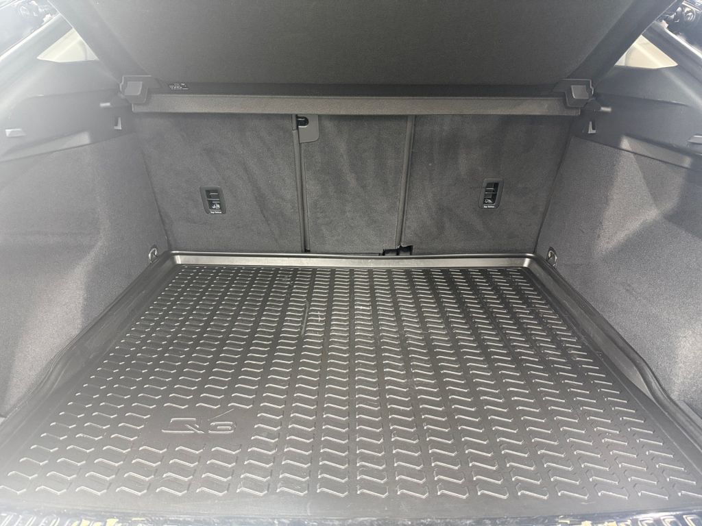 Audi Q3 40 TFSI Sportback quattro S line - Samsaru's Car Outlet